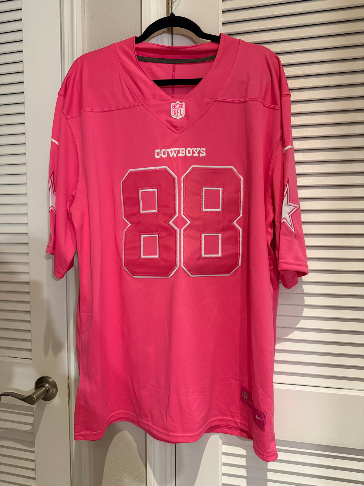 Dallas Cowboys Pink Jersey - Lamb 88